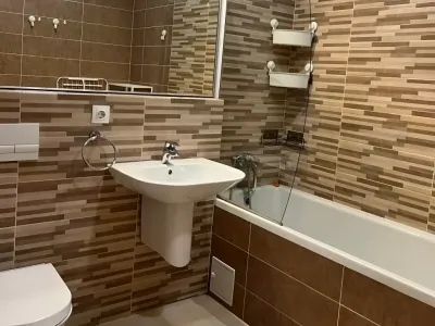 inchiriere apartament Sector 2, București baie completă cu cadă